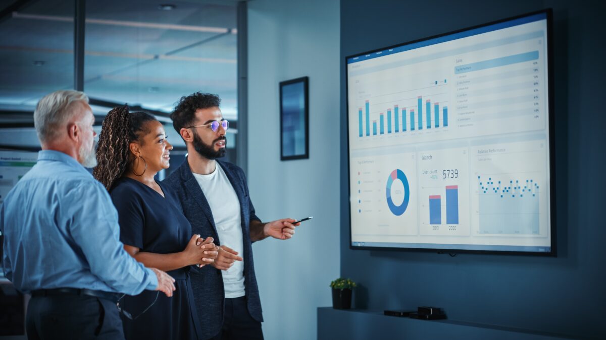 Accelerating application modernization using AI - AWS Partner GenAI ...